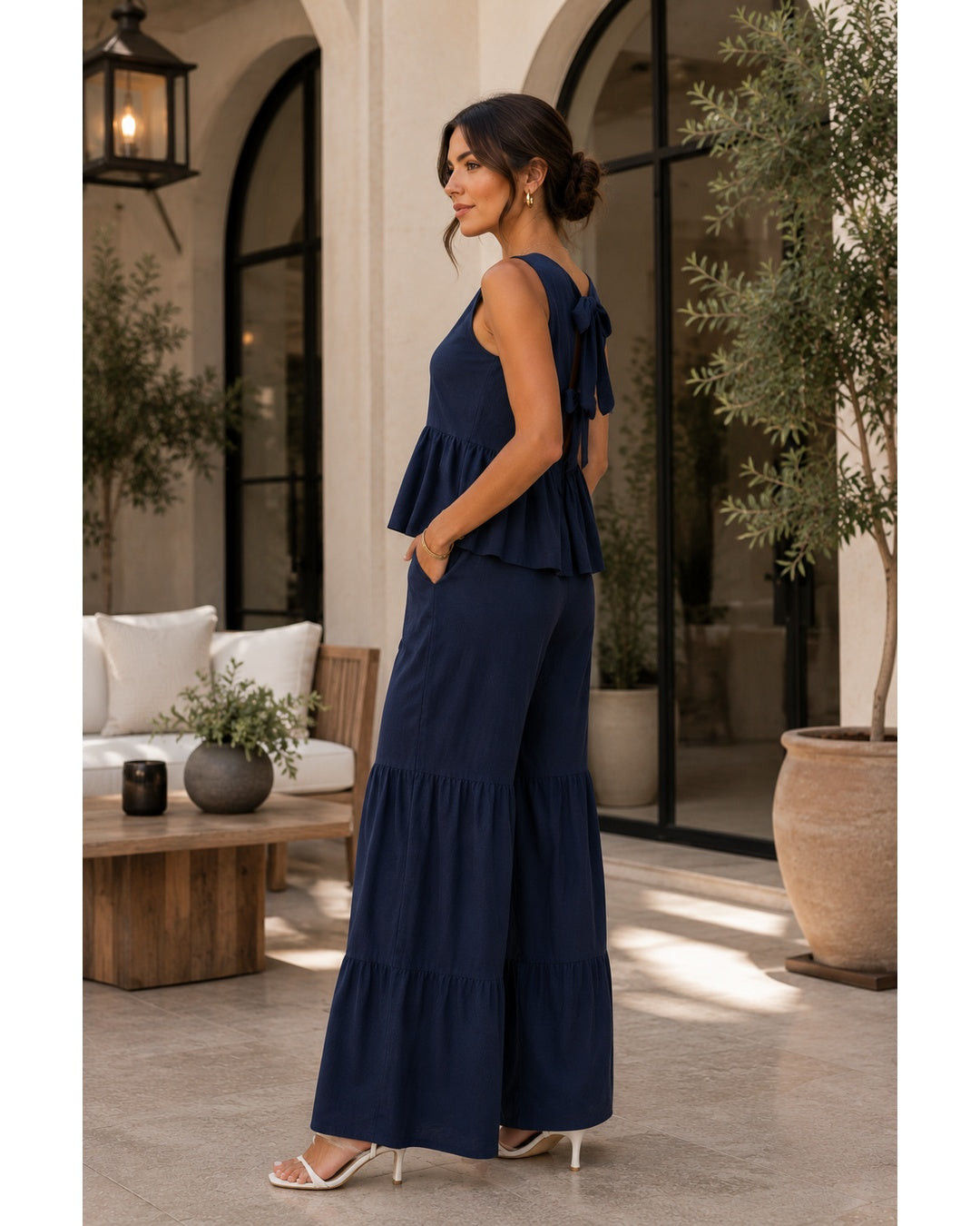 Women's Elegant Sleeveless Peplum Top And Wide Leg Pants Set